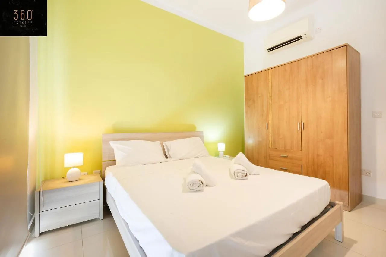 Beautiful Hill Apt, With Balcony, Seaviews & Wifi By 360 Estates St. Julian's Apartament