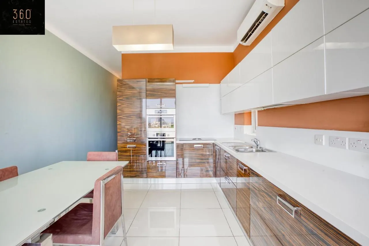 Beautiful Hill Apt, With Balcony, Seaviews & Wifi By 360 Estates St. Julian's 0*,